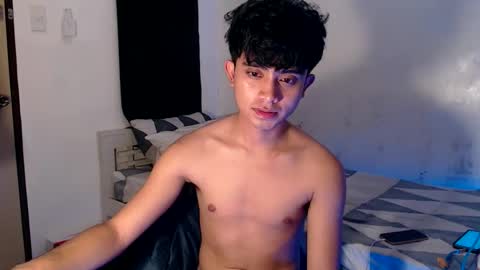 Snapshot of chris_walker22 chatting on 10/24/25, 05:42 Shawty Chris online show from 10/24/25, 05:42