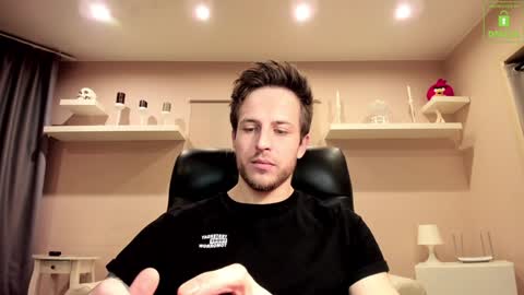 Chris online show from 12/18/24, 01:26