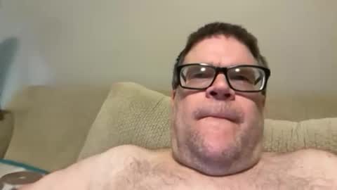 Chris online show from 05/09/26, 02:22