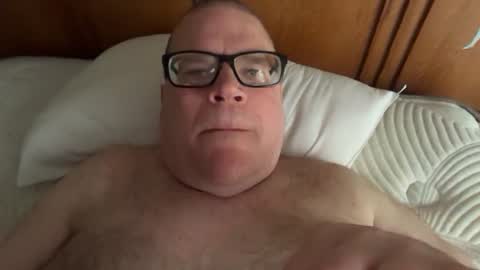 Snapshot of chrisd6066 chatting on 07/15/26, 12:43 Chris online show from 07/15/26, 12:43