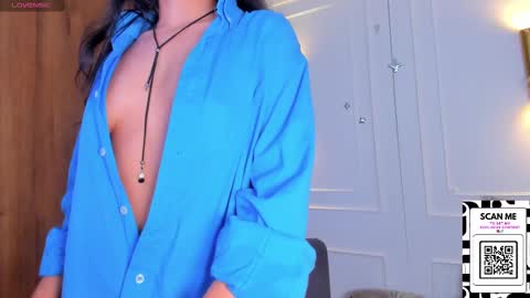 Chrishell online show from 02/23/25, 02:40