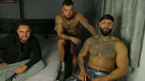 Snapshot of chrisjordan666 chatting on 09/30/25, 07:41 Chris Jordan online show from 09/30/25, 07:41