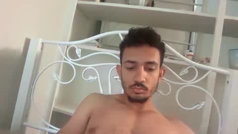 Snapshot of chrislover2125 chatting on 04/20/26, 12:52 chrislover2125 online show from 04/20/26, 12:52