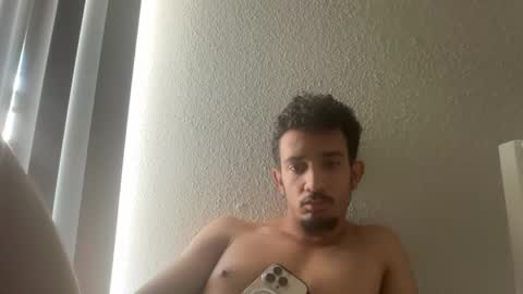 Snapshot of chrislover2125 chatting on 05/13/26, 04:04 chrislover2125 online show from 05/13/26, 04:04