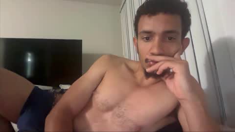 Snapshot of chrislover2125 chatting on 05/14/26, 05:36 chrislover2125 online show from 05/14/26, 05:36
