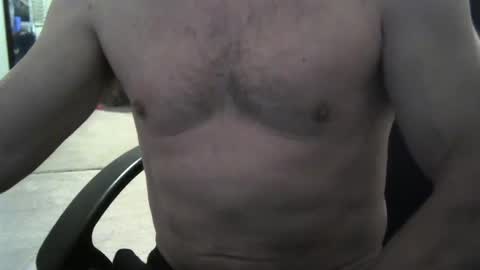 Snapshot of chrismas1 chatting on 12/30/24, 02:08 chrismas1 online show from 12/30/24, 02:08