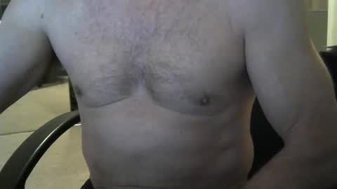 Snapshot of chrismas1 chatting on 02/17/25, 02:04 chrismas1 online show from 02/17/25, 02:04