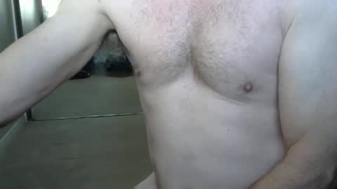 Snapshot of chrismas1 chatting on 02/20/25, 05:29 chrismas1 online show from 02/20/25, 05:29