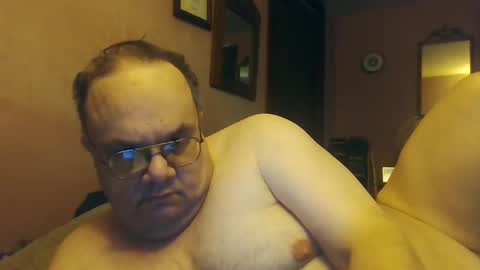 Snapshot of chrismini312 chatting on 12/06/24, 05:22 Chris The Jerk Off King online show from 12/06/24, 05:22