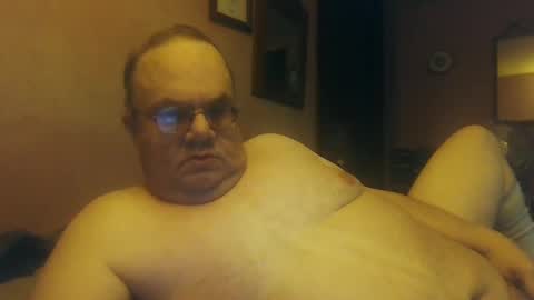 Snapshot of chrismini312 chatting on 01/13/25, 01:39 Chris The Jerk Off King online show from 01/13/25, 01:39