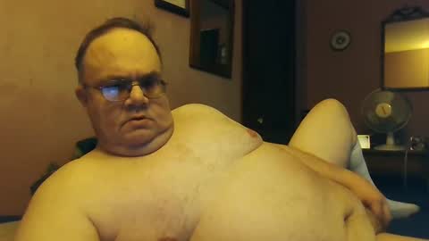 Snapshot of chrismini312 chatting on 02/17/25, 07:10 Chris The Jerk Off King online show from 02/17/25, 07:10