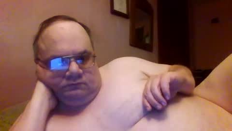 Snapshot of chrismini312 chatting on 11/10/25, 04:17 Chris The Jerk Off King online show from 11/10/25, 04:17