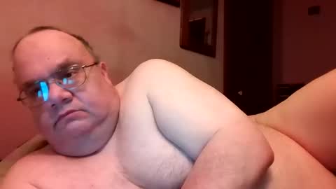 Snapshot of chrismini312 chatting on 04/13/26, 02:28 Chris The Jerk Off King online show from 04/13/26, 02:28