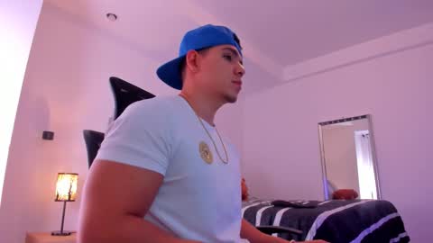 Snapshot of chrismorgan24 chatting on 11/23/25, 12:32 chrismorgan24 online show from 11/23/25, 12:32