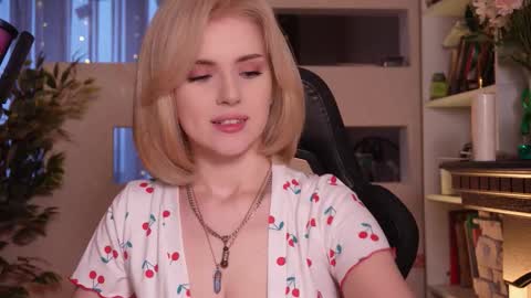 Snapshot of chriss_foxx chatting on 03/27/26, 03:23 chriss_foxx online show from 03/27/26, 03:23