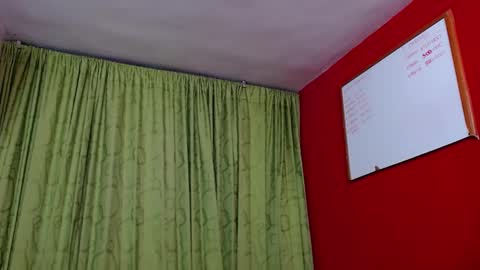 chriss_james online show from 02/28/25, 05:48