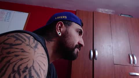 chriss_james online show from 09/20/25, 04:46