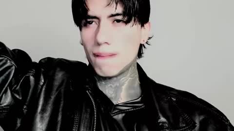 CHRIS  INDEPENT MODEL online show from 11/18/25, 11:26