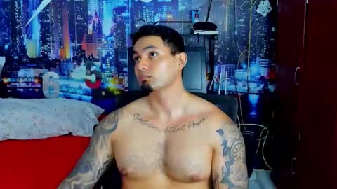 Snapshot of chriss_stewart2 chatting on 10/21/25, 02:12 Chriss Stewart online show from 10/21/25, 02:12