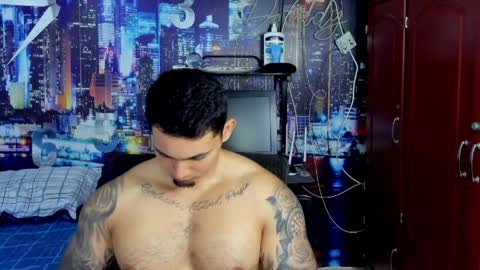 Snapshot of chriss_stewart2 chatting on 04/07/26, 02:12 Chriss Stewart online show from 04/07/26, 02:12