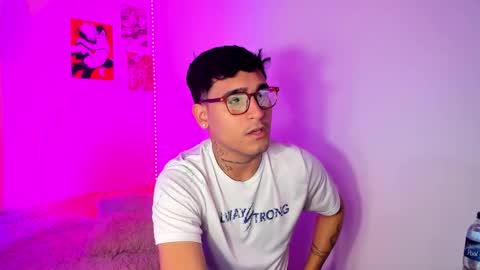 Christian Wang online show from 01/08/26, 06:54