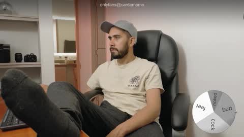 Cardamomo online show from 11/14/25, 03:05