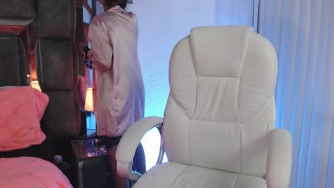 Christal online show from 03/07/25, 03:40