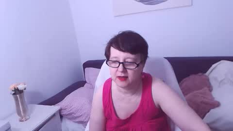 Christa online show from 09/21/25, 09:27