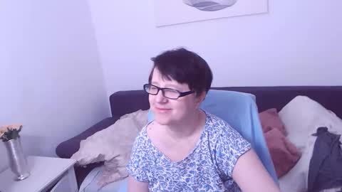 Snapshot of christarose chatting on 03/15/26, 12:33 Christa online show from 03/15/26, 12:33