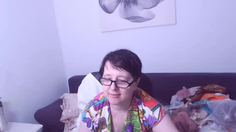 Snapshot of christarose chatting on 05/31/26, 06:09 Christa online show from 05/31/26, 06:09