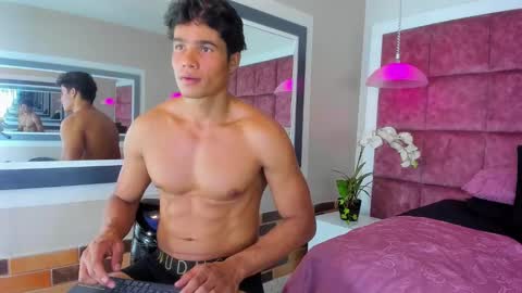 ---Chistian--- online show from 03/05/25, 02:45