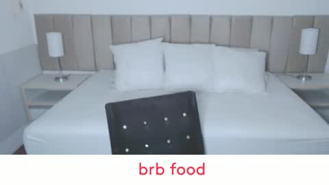 Snapshot of christiandiorx chatting on 01/28/25, 05:00 christiandiorx online show from 01/28/25, 05:00