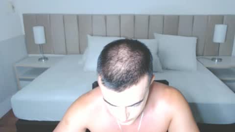 Snapshot of christiandiorx chatting on 02/14/25, 03:00 christiandiorx online show from 02/14/25, 03:00