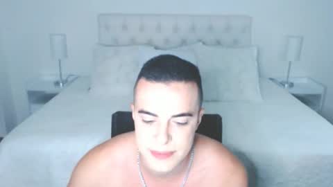 Snapshot of christiandiorx chatting on 09/27/25, 02:27 christiandiorx online show from 09/27/25, 02:27