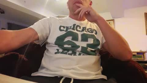 Snapshot of christianfinn chatting on 04/22/26, 08:43 MasterChris online show from 04/22/26, 08:43