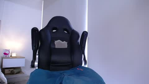 Christian online show from 02/12/25, 02:43