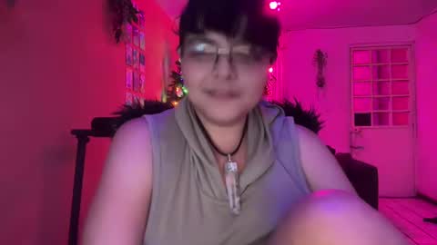 Snapshot of christianvalles chatting on 01/06/25, 06:03 christianvalles online show from 01/06/25, 06:03