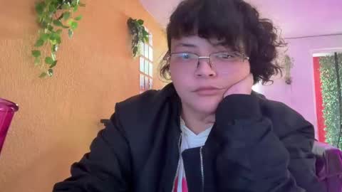 Snapshot of christianvalles chatting on 01/06/25, 09:00 christianvalles online show from 01/06/25, 09:00