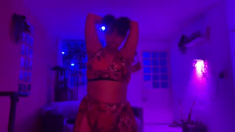 Snapshot of christianvalles chatting on 02/09/25, 02:28 christianvalles online show from 02/09/25, 02:28