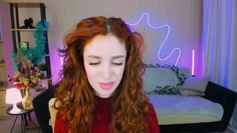 christinaconteeree online show from 11/13/25, 02:16