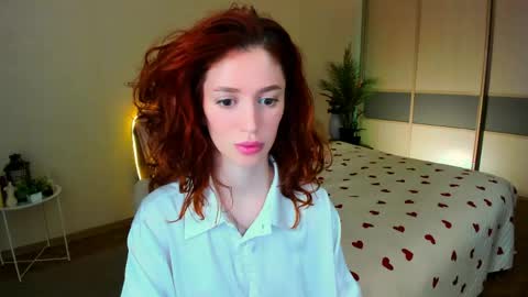 christinaconteeree online show from 05/29/26, 07:23