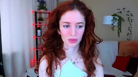 Snapshot of christinaconteeree chatting on 07/05/26, 04:19 christinaconteeree online show from 07/05/26, 04:19