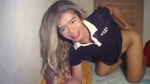 Your Mistresssissy Christinaaa online show from 11/18/25, 06:34