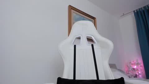 Hi im Christine online show from 12/10/24, 08:40