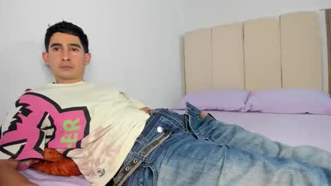 Petite Horny and chistoper  dick online show from 01/09/26, 03:20