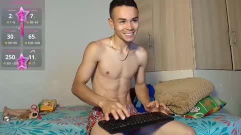 Snapshot of christopher__vans chatting on 01/12/26, 01:49 CHRISTOPHER online show from 01/12/26, 01:49