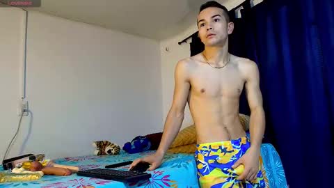 Snapshot of christopher__vans chatting on 03/17/26, 11:02 CHRISTOPHER online show from 03/17/26, 11:02