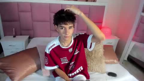 Chris online show from 06/14/26, 07:27