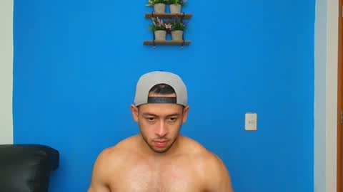 Snapshot of christopher_w chatting on 02/02/25, 12:51 Christopher online show from 02/02/25, 12:51