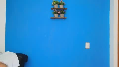 Snapshot of christopher_w chatting on 02/17/25, 01:58 Christopher online show from 02/17/25, 01:58